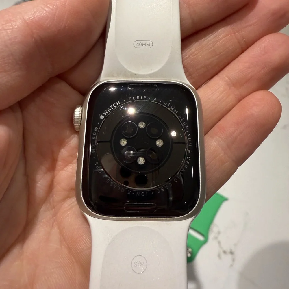 Apple Watch Series 7 41MM GPS Aluminium + 10 official Apple bands rrp $1000